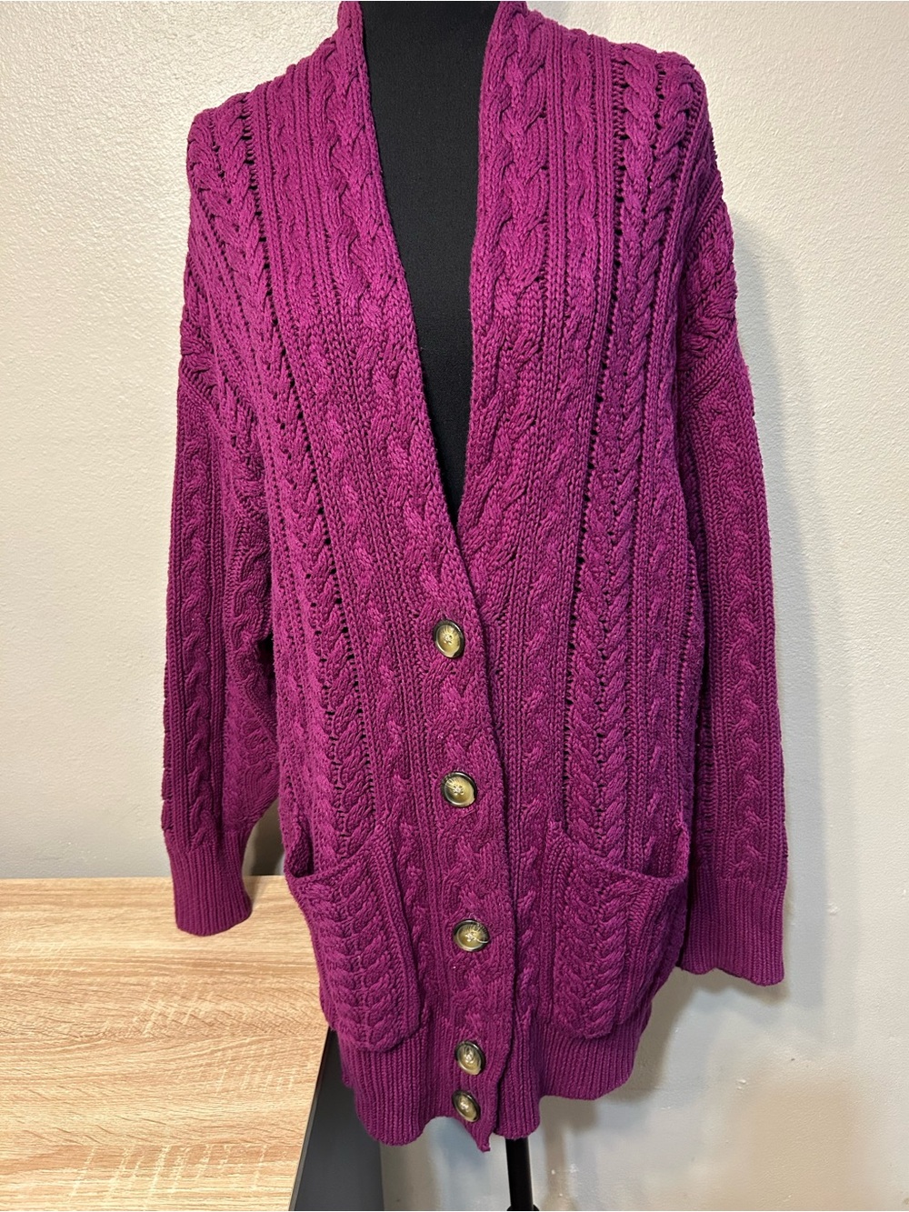 Vintage Moda International Victoria’s Secret M Purple Cable Knit Cotton Cardigan